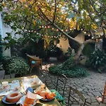 Πανσιόν I Gerani Rossi
